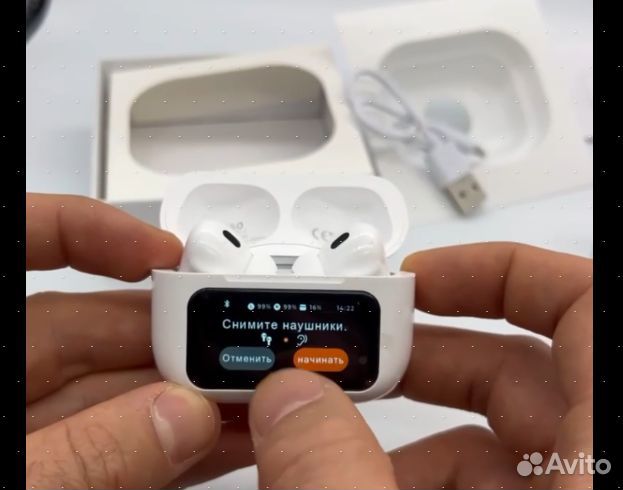 Беспроводные наушники W&O Pods 2 с LED-Экраном