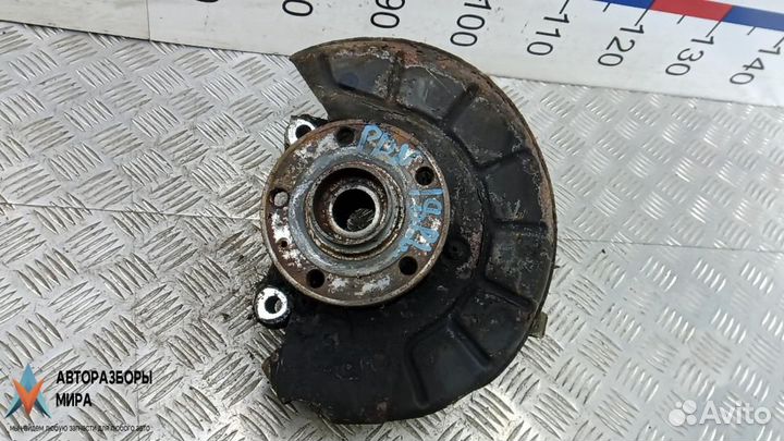 Ступица передняя левая Volkswagen Passat B6 2007