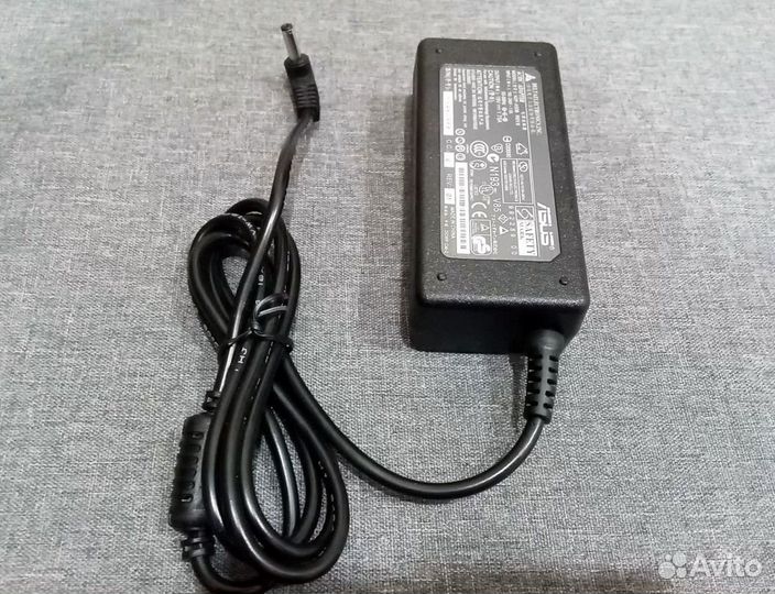 Блок питания для ноутбука Asus VivoBook R410MA