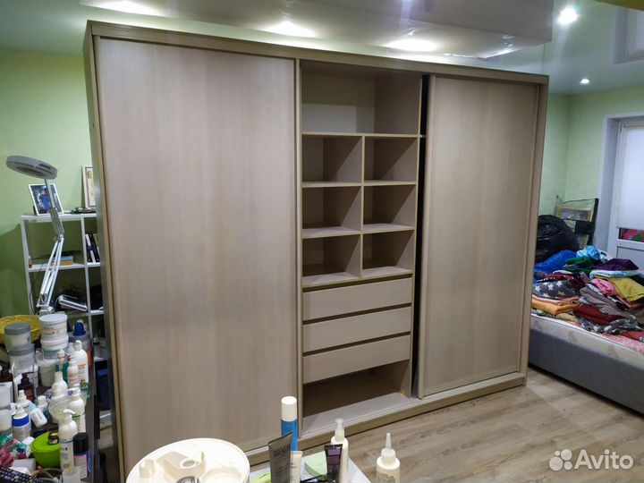 Сборщик мебели. Сборка, разборка мебели