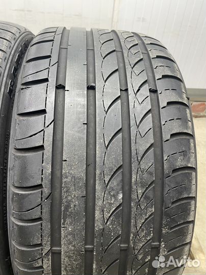 Autogrip F105 235/35 R19 и 265/30 R19 93W
