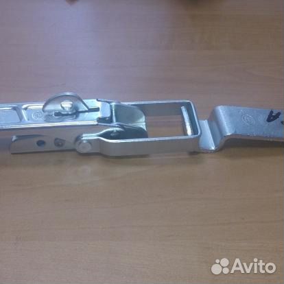 Защелка (замок) борта с ответной частью д/прицепа