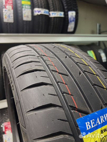 Bearway BW118 275/35 R19 142T
