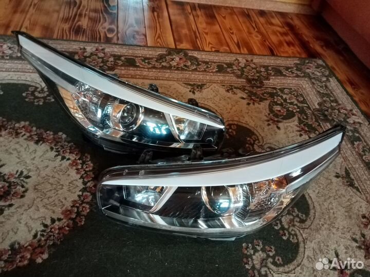 Фары на киа сид с 12по18 год 92101А2010 92102А2010