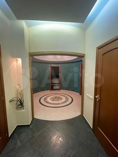 4-к. квартира, 147,7 м², 2/9 эт.