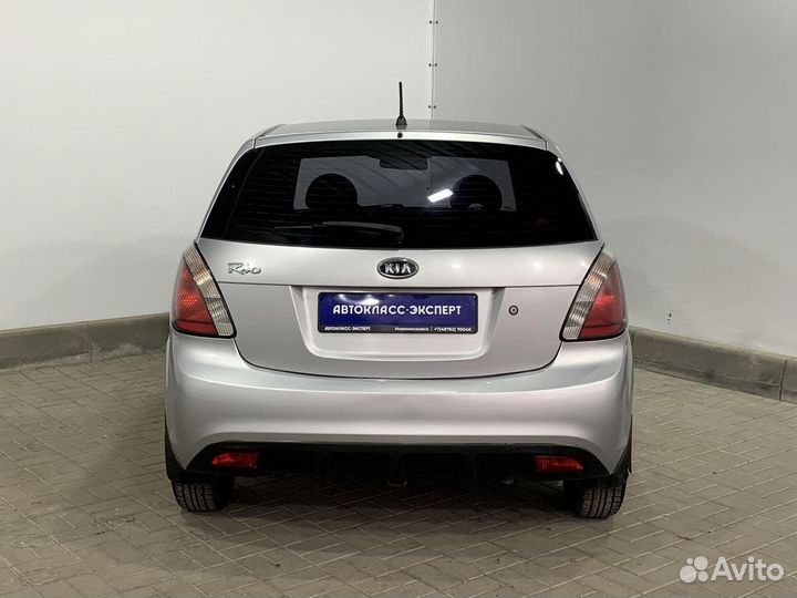 Kia Rio 1.4 МТ, 2010, 232 245 км