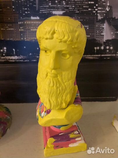 Гипсовая голова