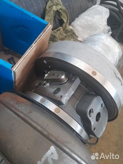 Турбокомпрессор holset HE 500V6
