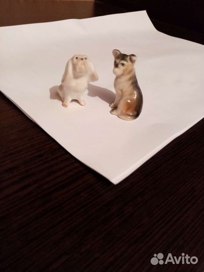 Фарфоровые статуэтки собака лфз