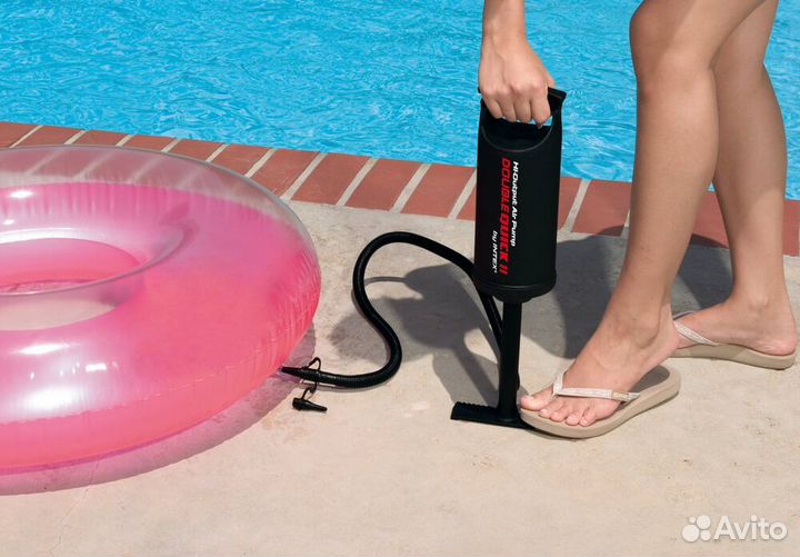 Насос ручной средний Intex (36 см) 68614