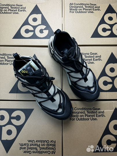 Nike AcG mountain fly gore tex