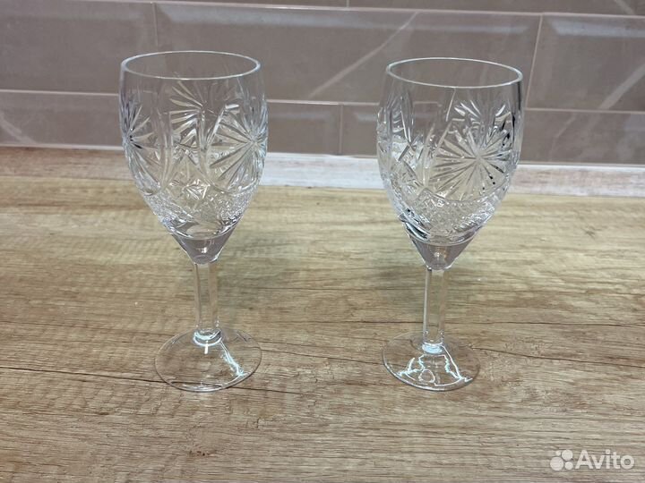 Хрустальные бокалы