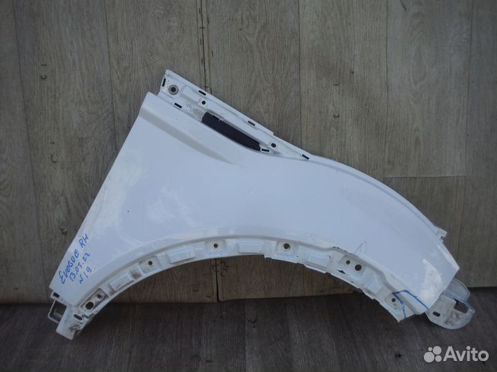 Крыло переднее правое №19 Range Rover Evoque 2015