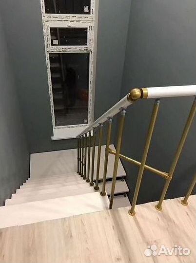 Лестница для офиса