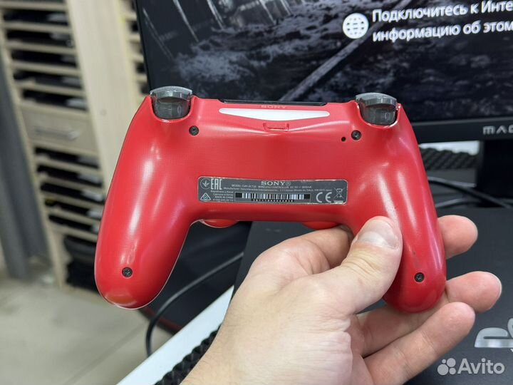 Sony PlayStation 4 Pro 1Tb много игр 2 геймпада