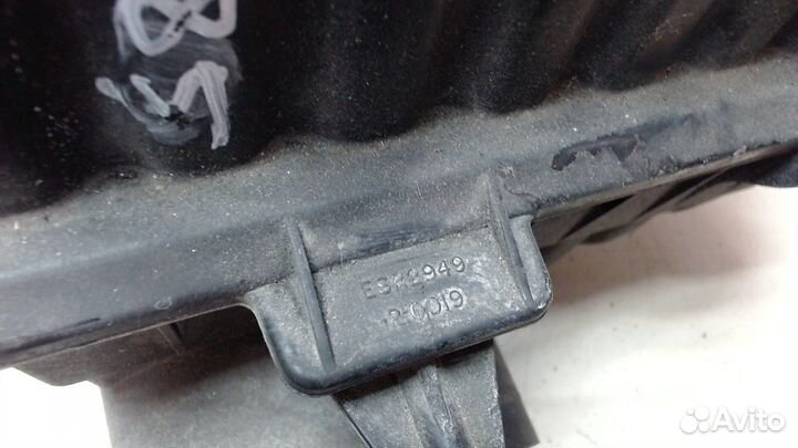 Корпус воздушного фильтра Land Rover Range Rover 2