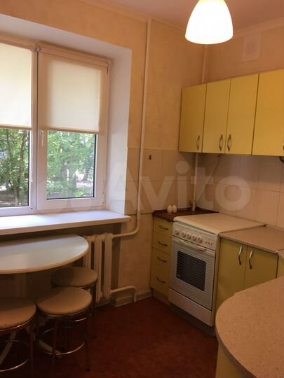 3-к. квартира, 60 м², 2/6 эт.