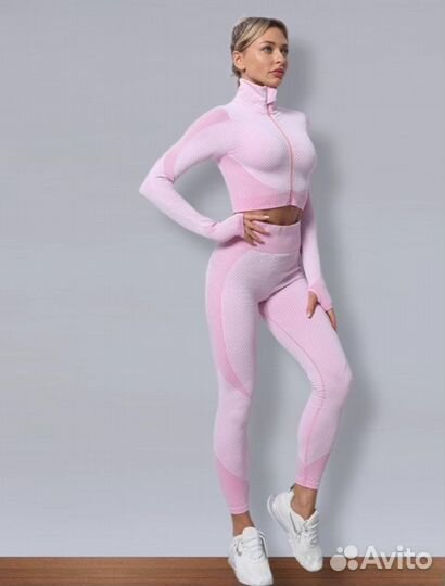 Костюм для фитнеса женский 3 предмета