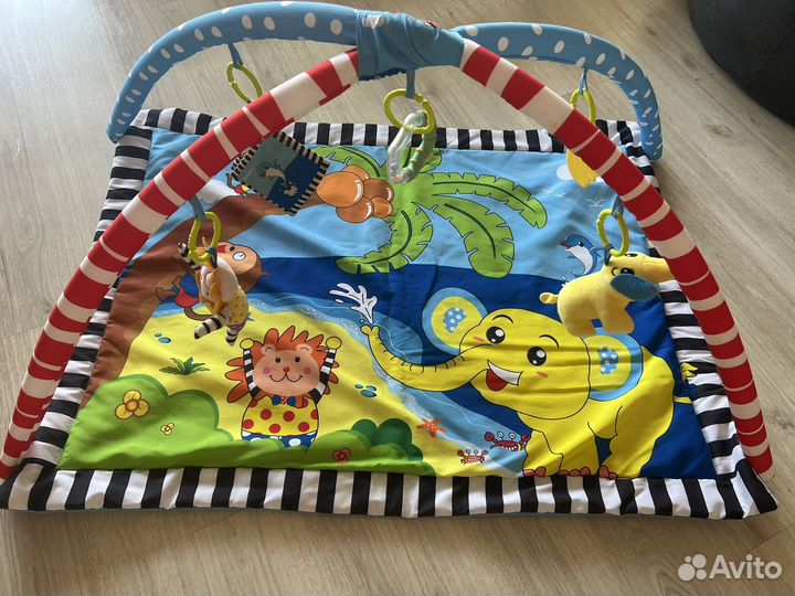 Развивающий коврик