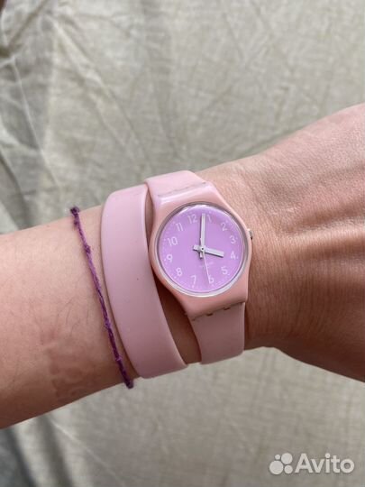 Часы swatch розовые