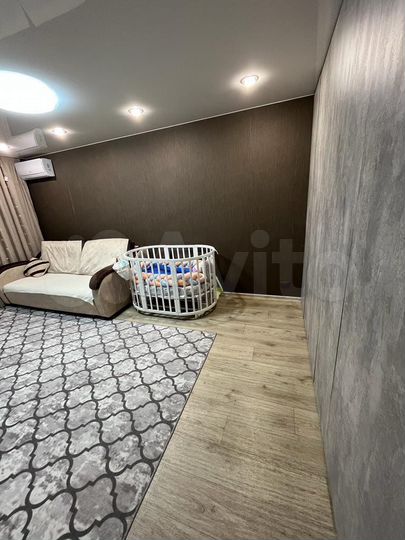 2-к. квартира, 52 м², 9/9 эт.