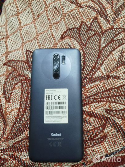 Xiaomi Redmi 9, 3/32 ГБ