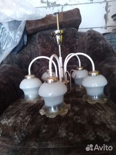 Люстра потолочная бу