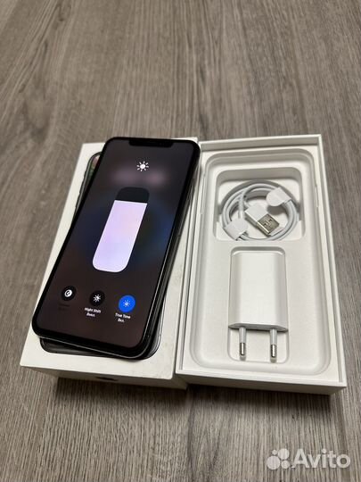 iPhone Xs Max, 64 ГБ