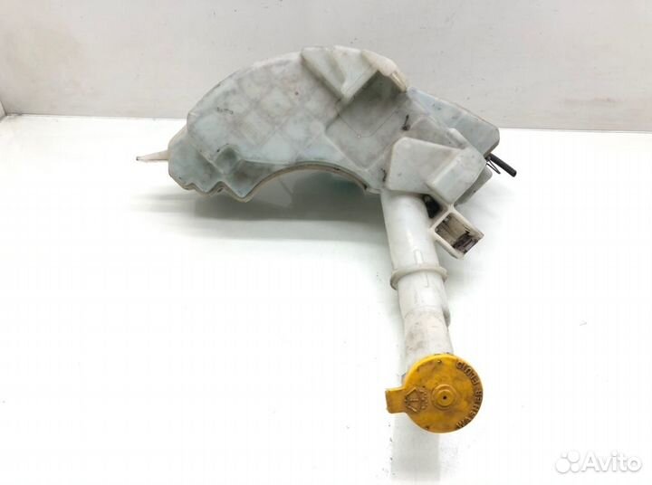 Бачок омывателя Mazda 5 2.0 TD 2008