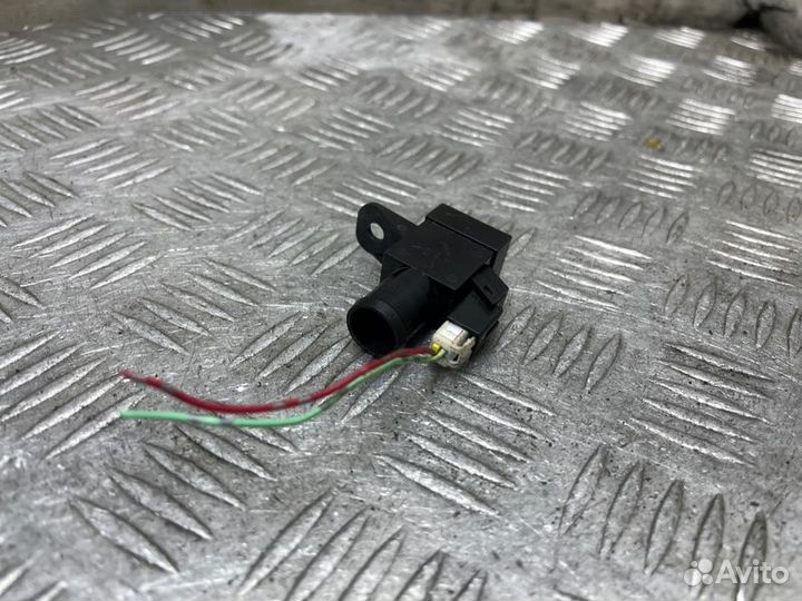 Датчик температуры Nissan X-Trail T31 MR20DE 2009