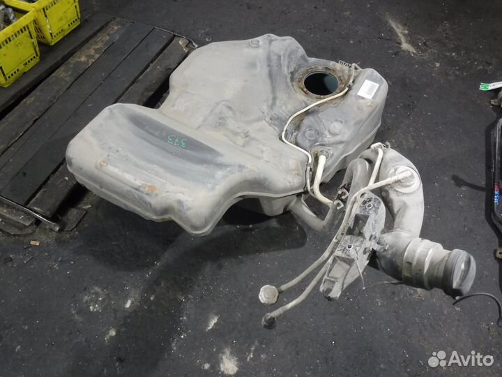 Бак топливный (бензобак) Volkswagen Passat B6