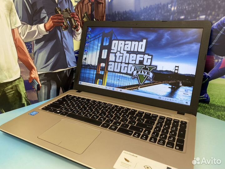 Мощный Ноутбук Asus 4 ядра/SSD 256gb/Intel/4gb