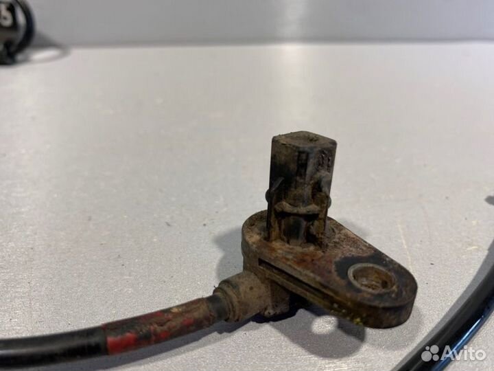 Датчик abs передний правый Kia Sorento G4KE 2009