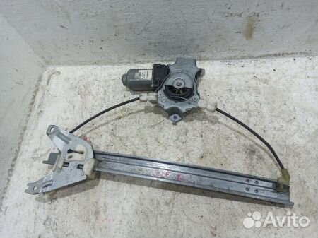 Стеклоподъемник электрический задний правый 82700A