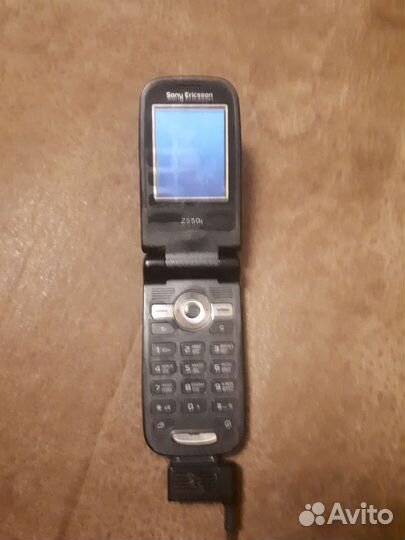 Sony Ericsson Z550i