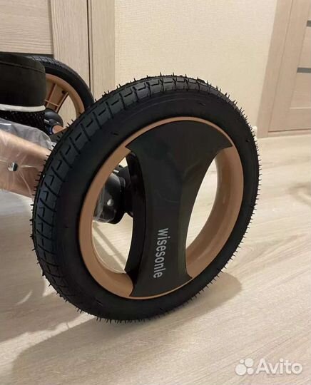 Коляска новая 3в1 wisesonle