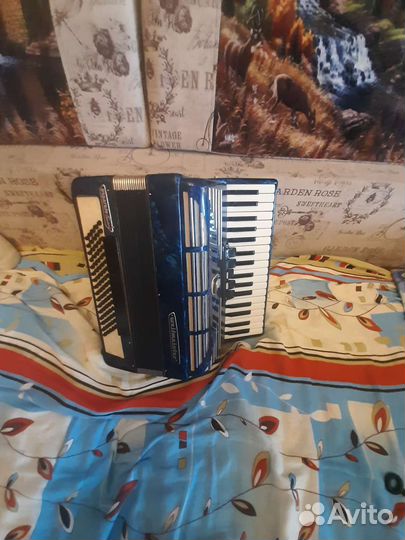 Продаю аккордеон
