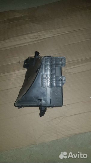 Блок предохранителей Subaru Outback 81400aj160