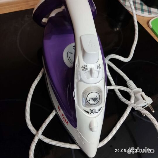 Утюг с парогенератором tefal