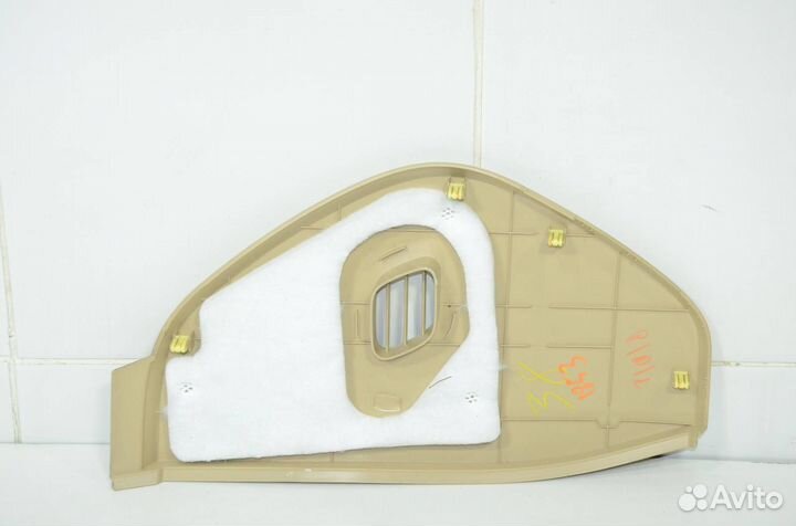 Накладка торпедо левая Subaru Tribeca WX 36D 2008