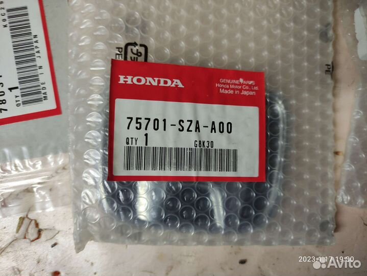 Эмблемы Honda / Ford