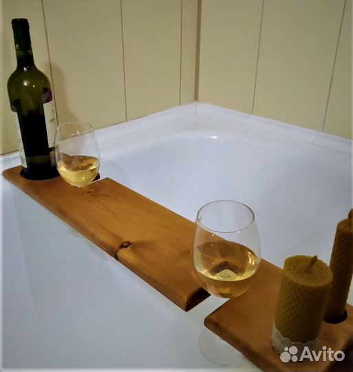 Столик в ванную