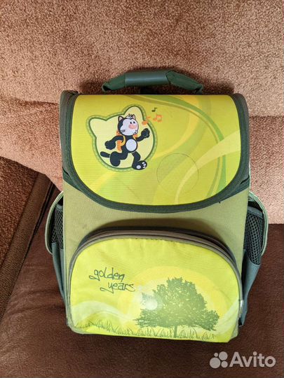 Школьный рюкзак