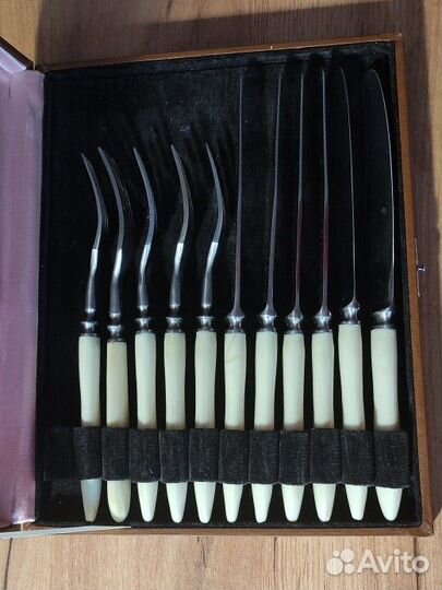 Набор столовых приборов
