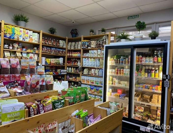 Кафе и магазин продуктов пп