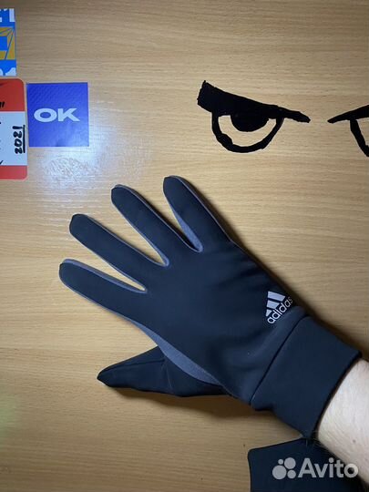 Перчатки Адидас