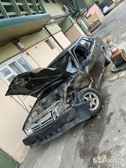 Запчасти на ваз 21099