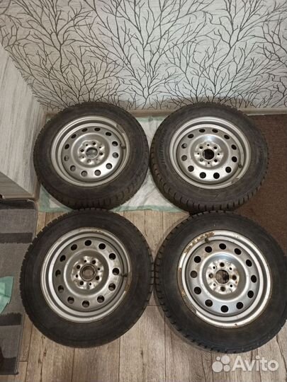 R14 Hankook Winter I'Pike 175/65, PCD 4x98 DIA 58.6