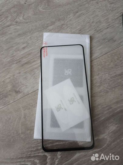 Защитное стекло и чехлы на Samsung A80