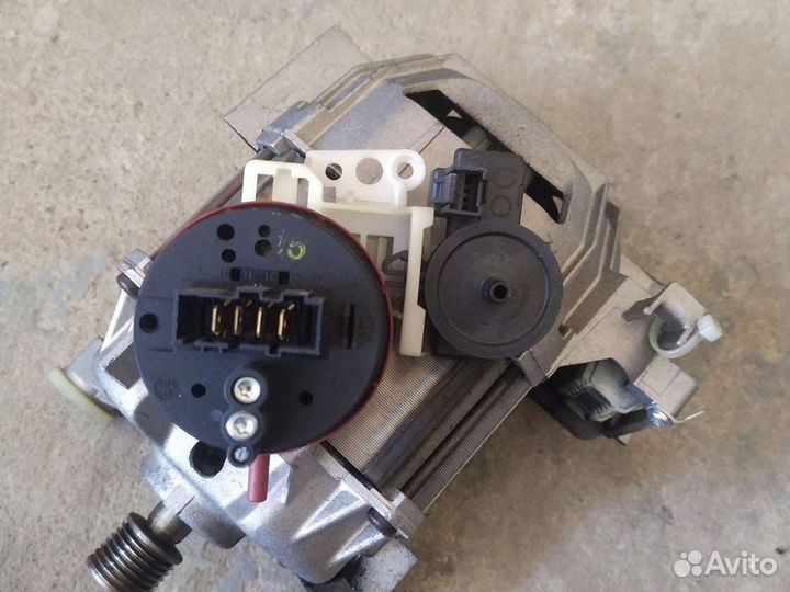 Bosch maxx Comfort WFR 2441 по запчастям